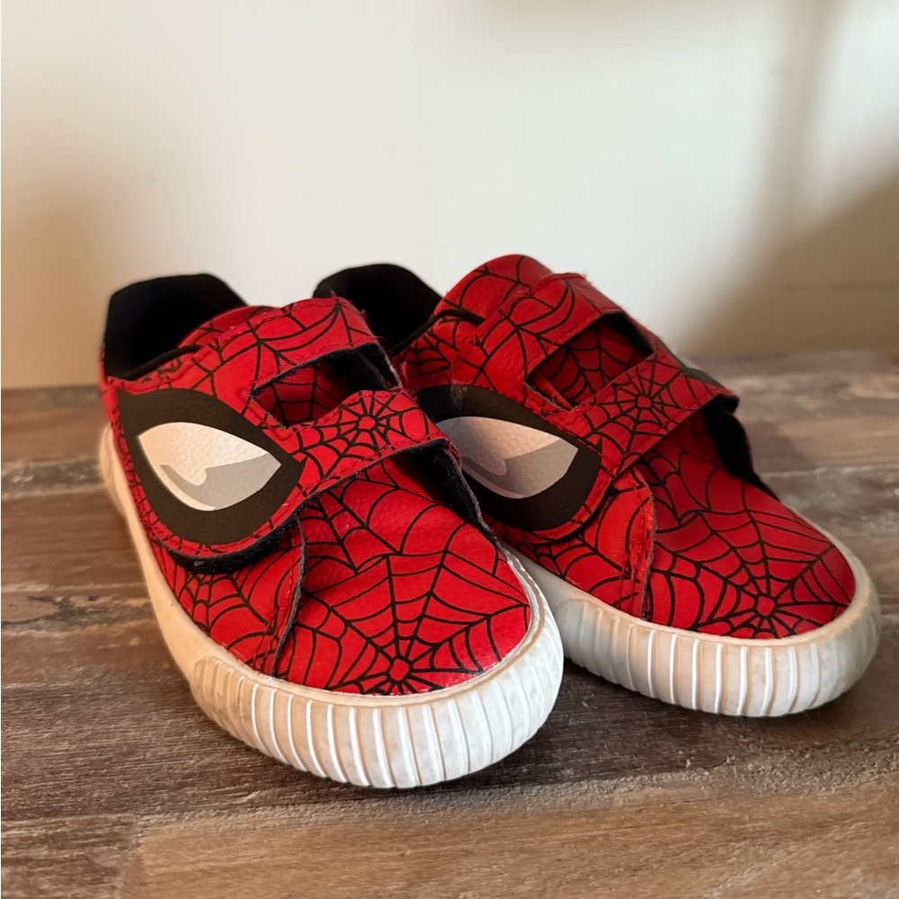 Spider-Man Kids Shoes - Red - Sz 11T